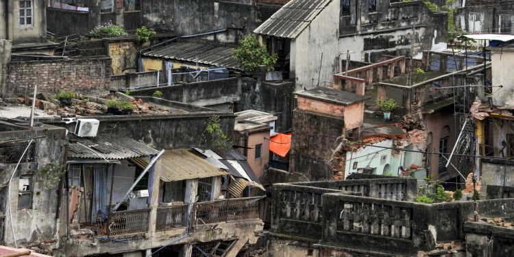 A view of the buildings in the Bowbazar area, where several houses have been damaged owing tunnel boring for East-West Metro corridor, in Kolkata