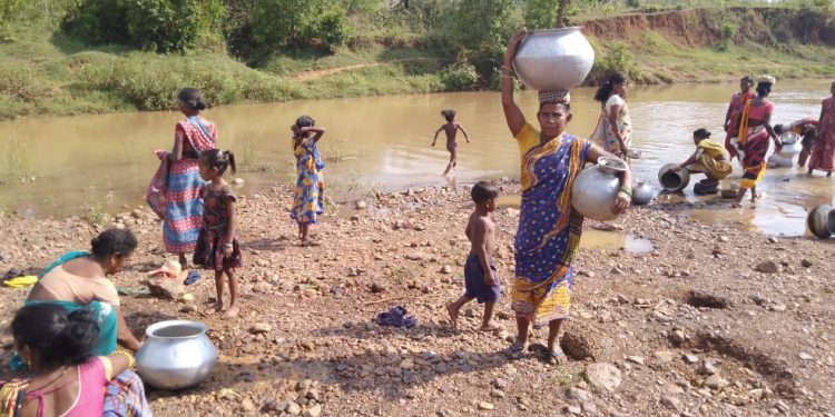 Potable water woes hit villages