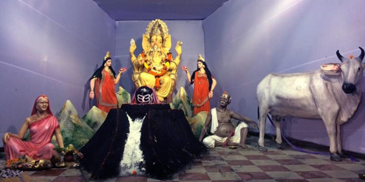 Ganesh Puja, Nuapada Press colony (6)