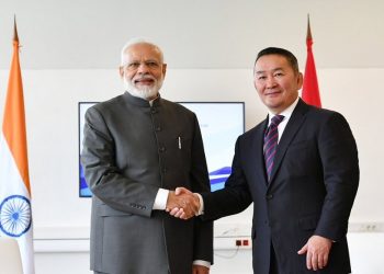 Prime Minister Narendra Modi met Mongolian President Mongolia Khaltmaagiin Battulga in Russia