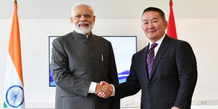 Prime Minister Narendra Modi met Mongolian President Mongolia Khaltmaagiin Battulga in Russia