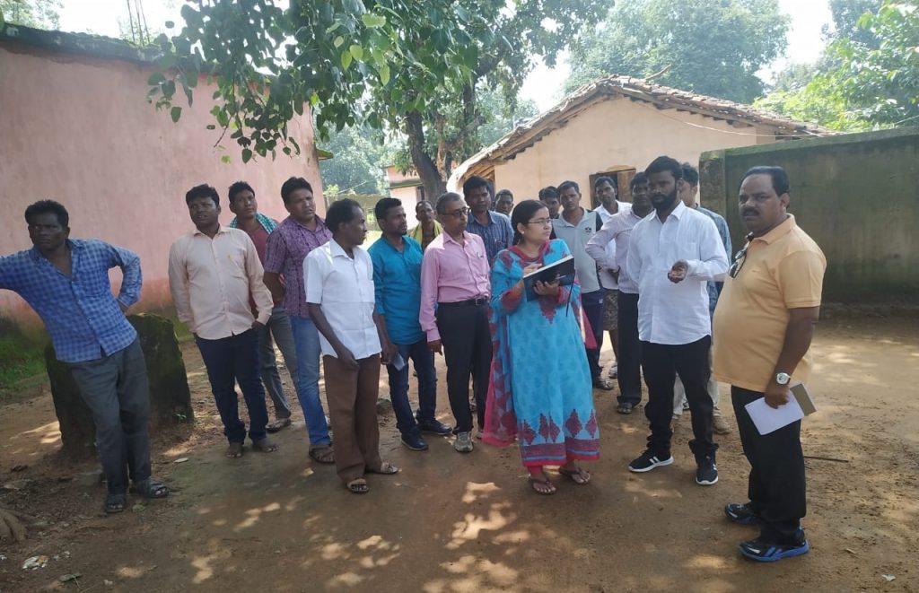 Collector’s maiden visit to Red-prone areas in Nuapada launded