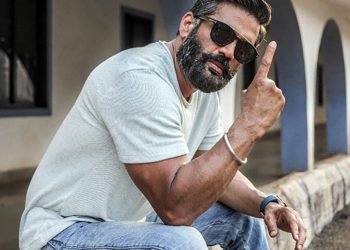 Akshay Kharodia bag first film, thanks to Sunil Shetty