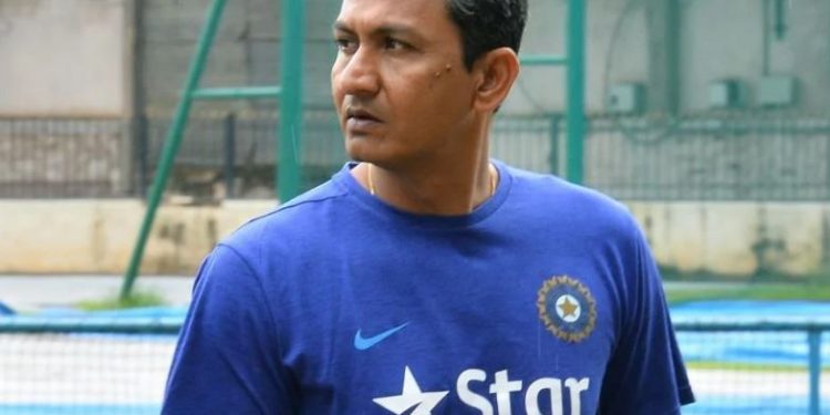 While all the officials agreed that Bangar had reasons to be disappointed after getting the boot, they felt it was out of line by Bangar to confront the selector.