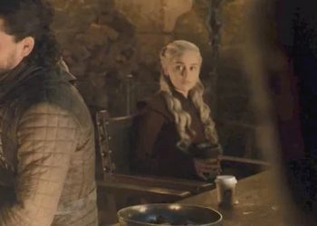 HBO initially participated in the online banter over the gaffe but after that, it swiftly removed the cup from the episode.