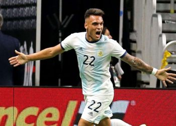 Inter Milan striker Martinez scored in the 17th, 22nd and 39th minutes at the Alamodome to give Argentina a deserved win over a lacklustre Mexico team Tuesday.