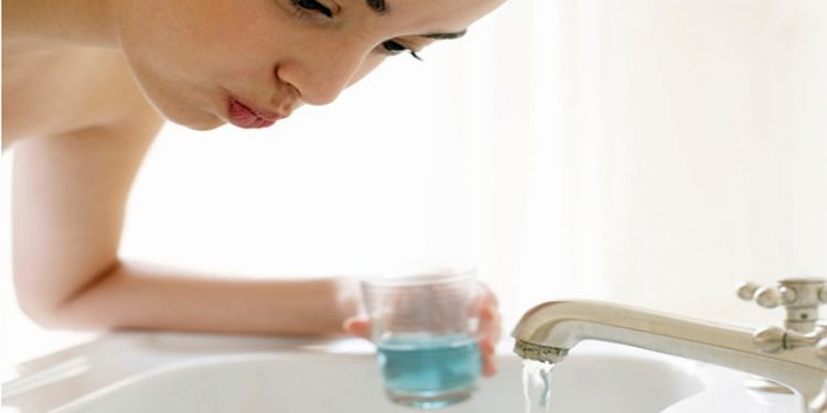 Mouthwash use reduces the benefits of exercise: Study