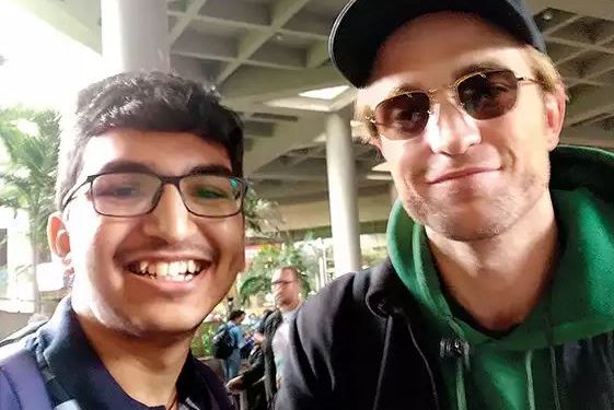 Pattinson also obliged a fan with a selfie on his arrival.