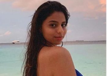 Video of Suhana Khan chilling with new friends goes viral