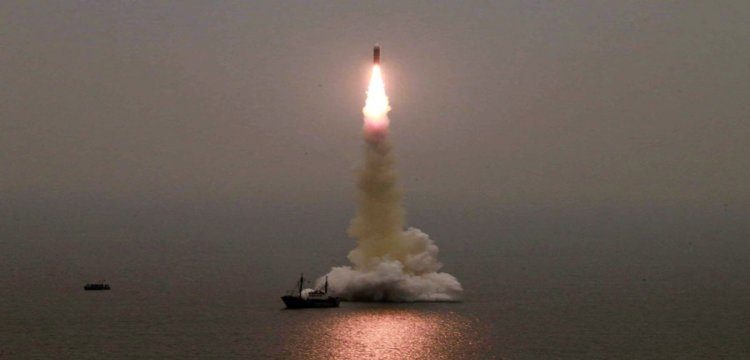 North Korea launches missile into sea amid US-S Korea drills