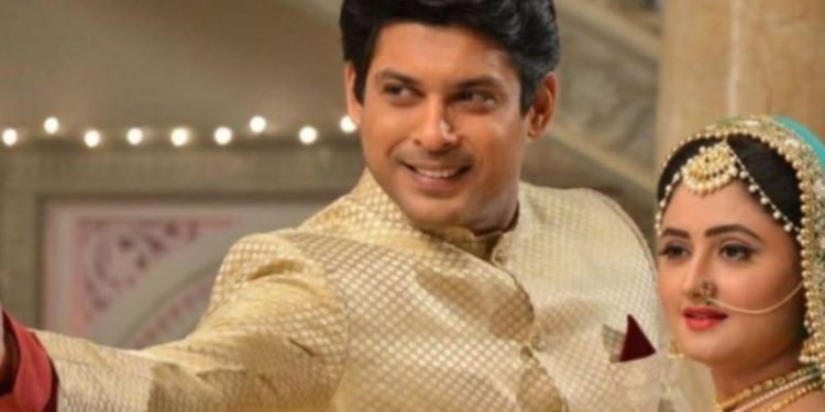 Bigg Boss 13: Rashami Desai to patch up with Siddharth Shukla?