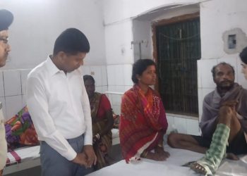 5T Secretary VK Pandian visits Angul and Deogarh DHH