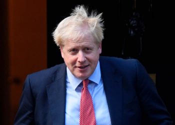 Johnson to hold talks with Irish leader to avoid no-deal Brexit
