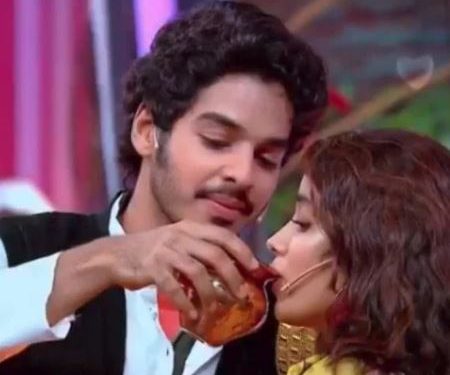 Janhvi Kapoor, Ishaan Khattar’s ‘Karwa Chauth’ pic goes viral