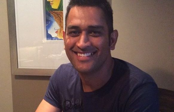 Do you know Dhoni is the riskiest celebrity searched online