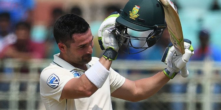 South African cricketer Dean Elgar raises his bat after scoring 100 runs during the third day's play of the first Test match between India and South Africa at the Dr. Y.S. Rajasekhara Reddy ACA-VDCA Cricket Stadium in Visakhapatnam on October 4, 2019. (Photo by NOAH SEELAM / AFP) / ----IMAGE RESTRICTED TO EDITORIAL USE - STRICTLY NO COMMERCIAL USE----- / GETTYOUT