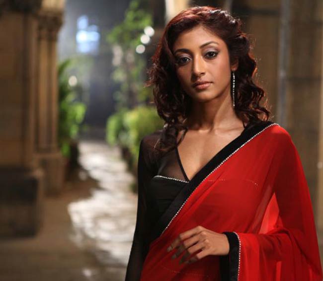 Happy birthday Paoli Dam; This hate story actress was airlifted during honeymoon  