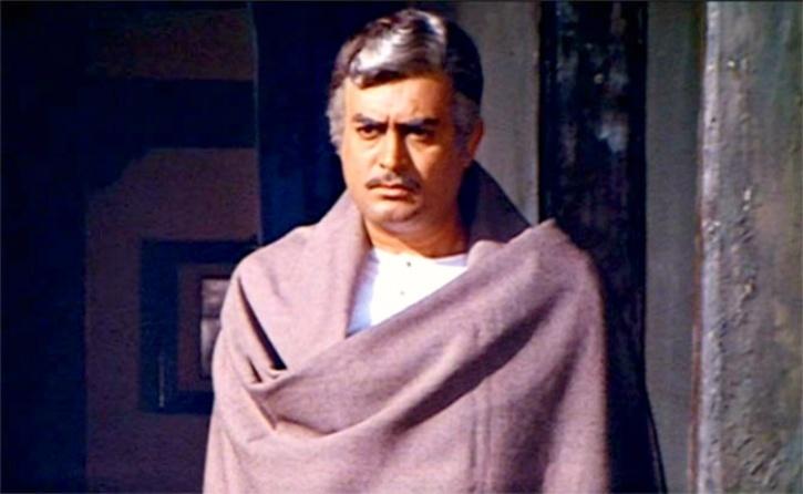 Dharmendra wanted to do Thakur's role in ‘Sholay’; Know why