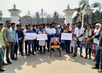 Hyderabad vet rape: Cuttack ABVP demands stern punishment