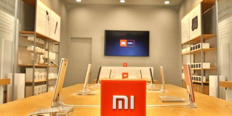 Xiaomi patents foldable phone with 5 pop-up cameras