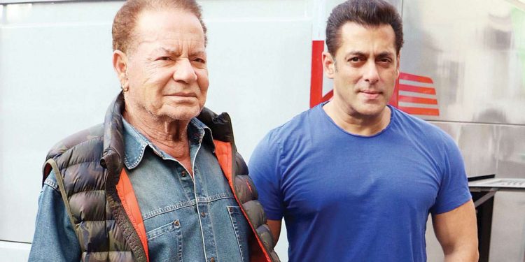 Salman, Salim Khan gets gun licence from Mumbai Police