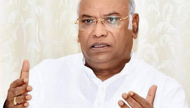 Senior Congress leader Mallikarjun Kharge