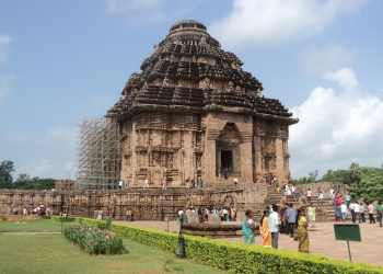 This sea-side Indian temple could pull ships towards its shores