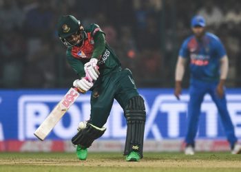 Mushfiqur Rahim smashed an unbeaten 60