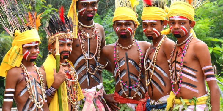 A dance group in tribal-attire performing at Sishu Mahotsav ‘Mahak’ in Deogarh