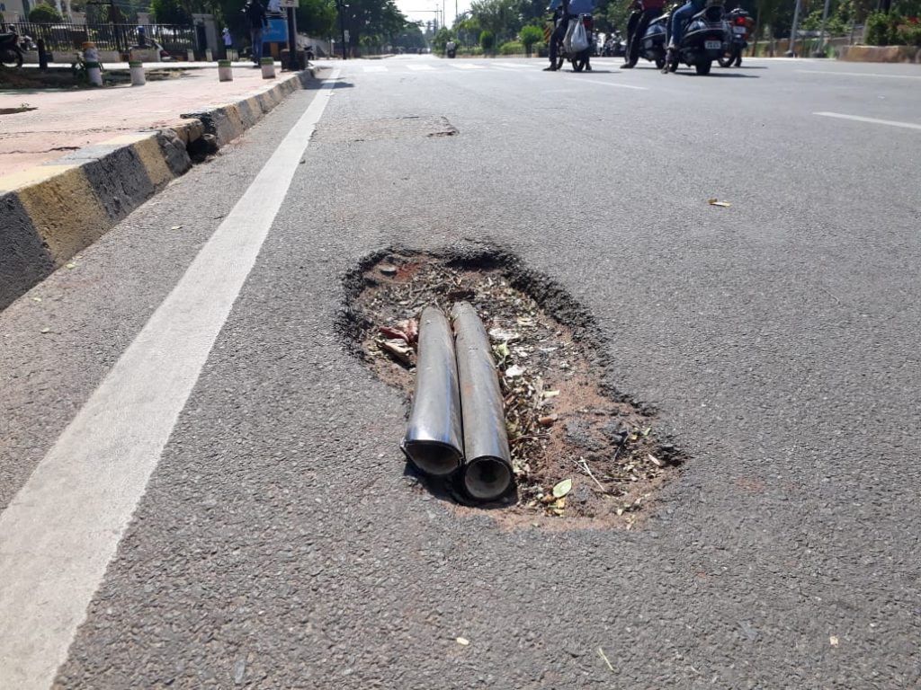 Poor road condition causes inconvenience to city commuters