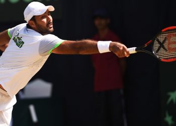 Aisam-ul-Haq Qureshi (pictured) and Aqeel Khan have pulled out of the tournament.