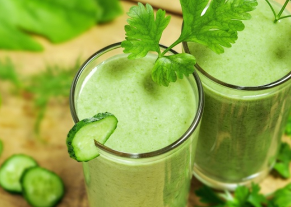 5 juices to drink before you sleep to cut down stubborn belly fat