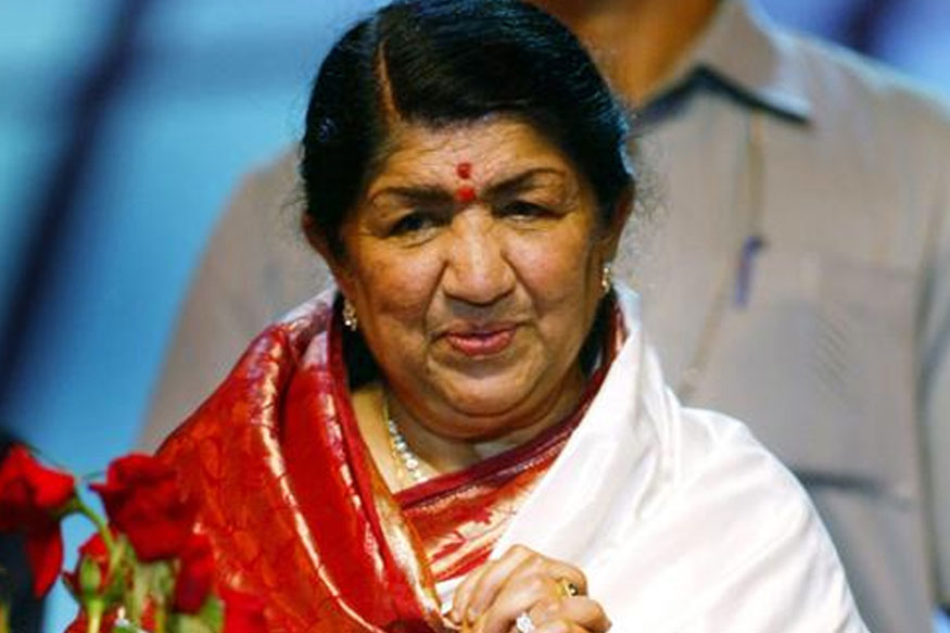 Lata Mangeshkar continues to remain under observation: doctor