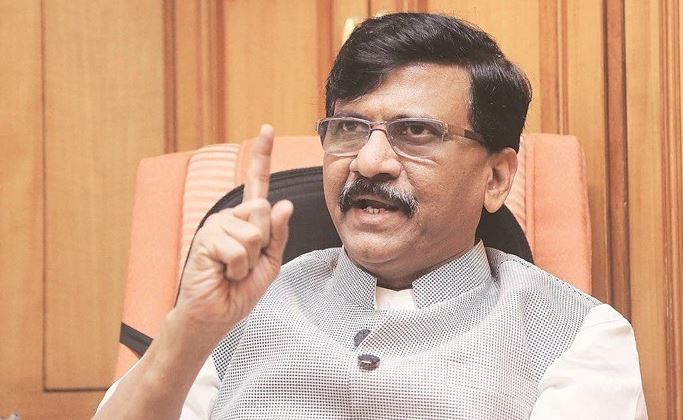 Shinde-led Maharashtra govt will collapse in 15-20 days, claims Sanjay Raut