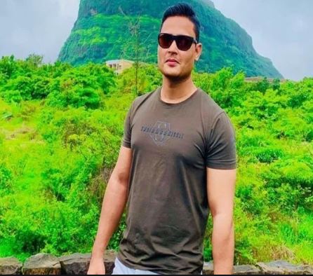 This bodyguard gives tough competition to actors; no it is not Shera