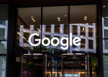 Google teams up with security firms to curb malicious apps