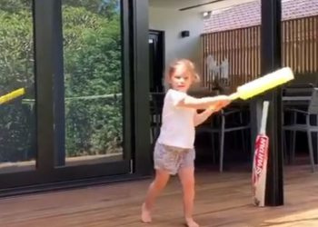 Watch: I am like Virat Kohli, says David Warner's daughter in adorable video