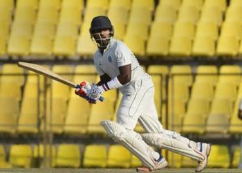 CR Gnaneshwar remained unbeaten on 74