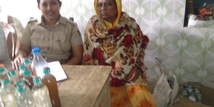 Drugs worth Rs 31 lakh seized, drug peddler’s mother arrested