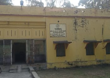 Talcher Commercial Tax Office crippled to nothing, locals demand its functionality