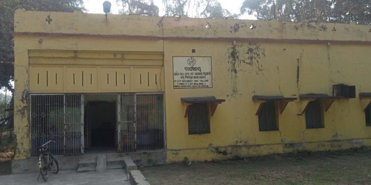Talcher Commercial Tax Office crippled to nothing, locals demand its functionality