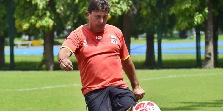 East Bengal Alejandro Menendez