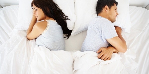 5 signs that your partner is cheating on you