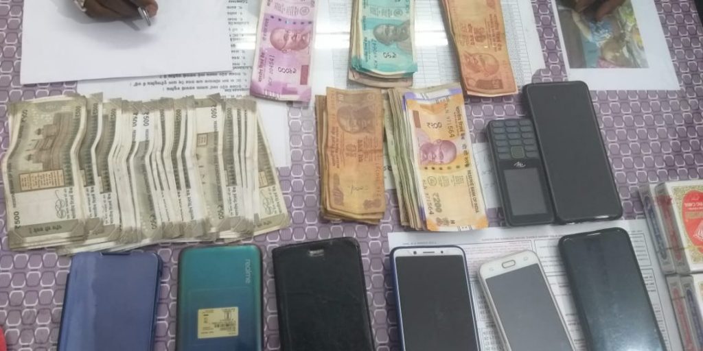 Gambling dens busted, 14 held in Cuttack