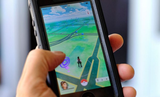 Rise in phone-related injuries linked to iPhone, Pokemon Go