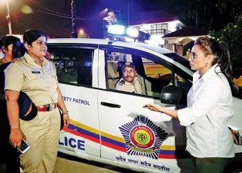 Actress Rani Mukerji meets special night patrol police team