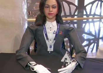 ISRO to send humanoid Vyommitra first into space