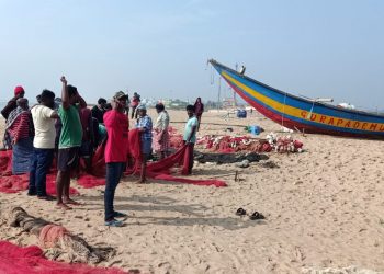Gopalpur Sea, fishermen, Fishing equipment