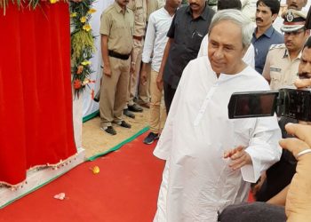 CM Patnaik visits Netaji’s birthplace, unveils plans to ‘de-congest’ Cuttack