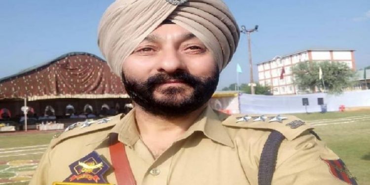 Arrested DSP Davinder Singh
